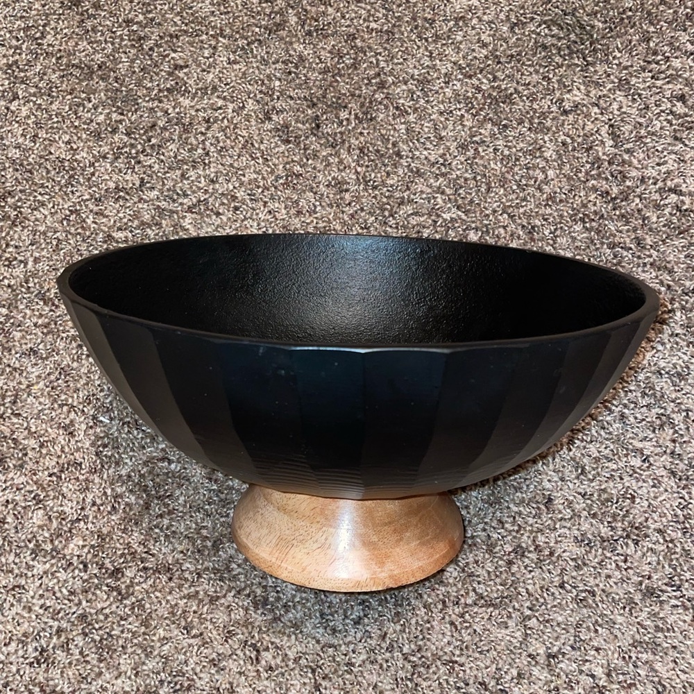 Black Decorative Bowl with Wooden Base